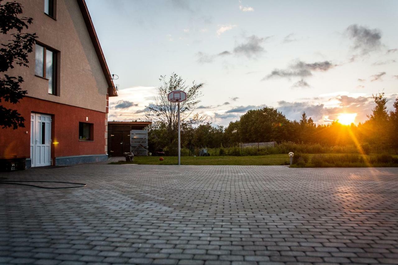 Laimnieki Otel Augsciems Dış mekan fotoğraf